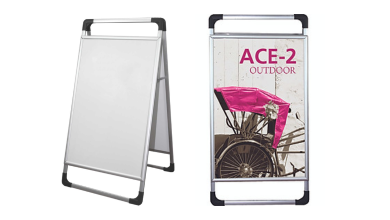 avt standee chữ a